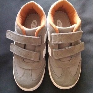 Dr. Scholl's kids sneakers